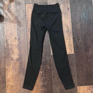 lululemon Black Seamless High-Compression Leggings ~25” Inseam